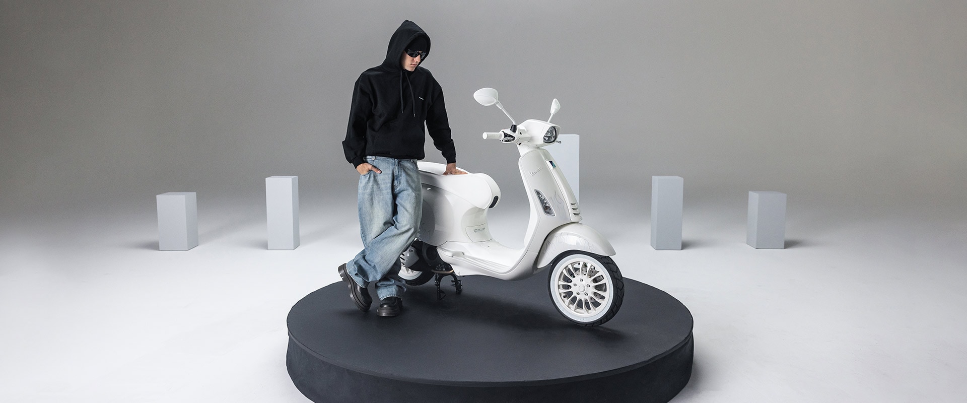 JUSTIN BIEBER X VESPA
