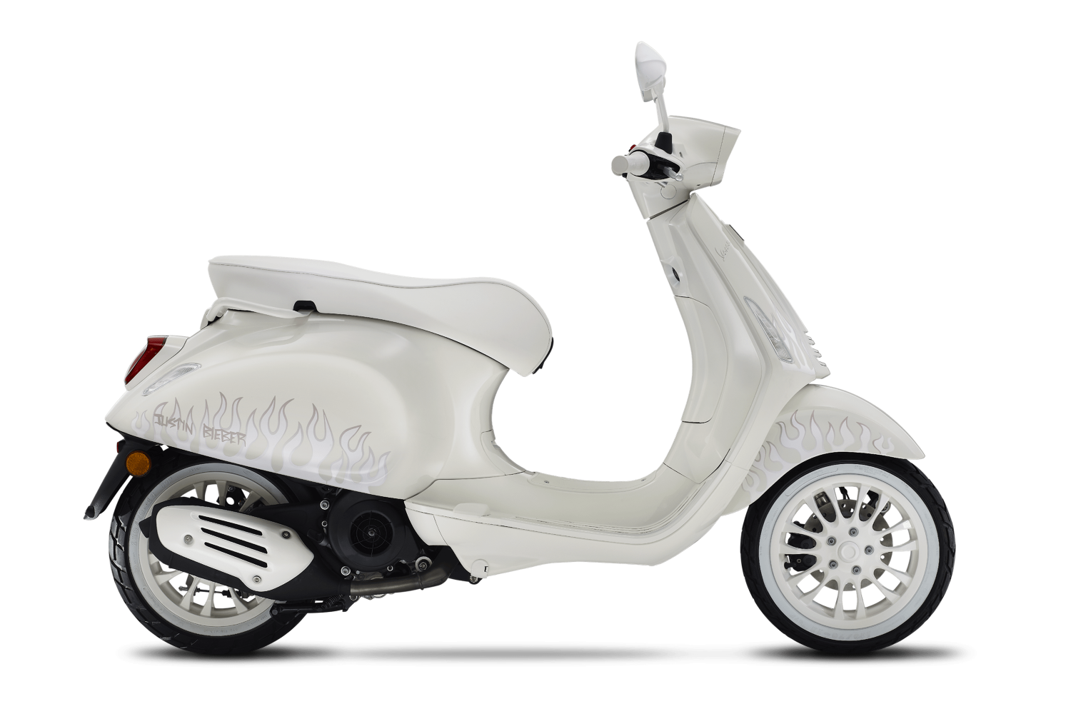JUSTIN BIEBER X VESPA